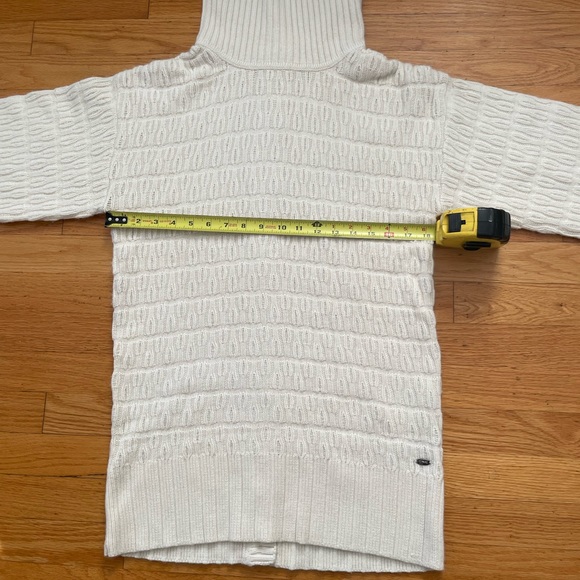 Lacoste white turtleneck tunic wool blended sweater Size: 38/S - Picture 6 of 8